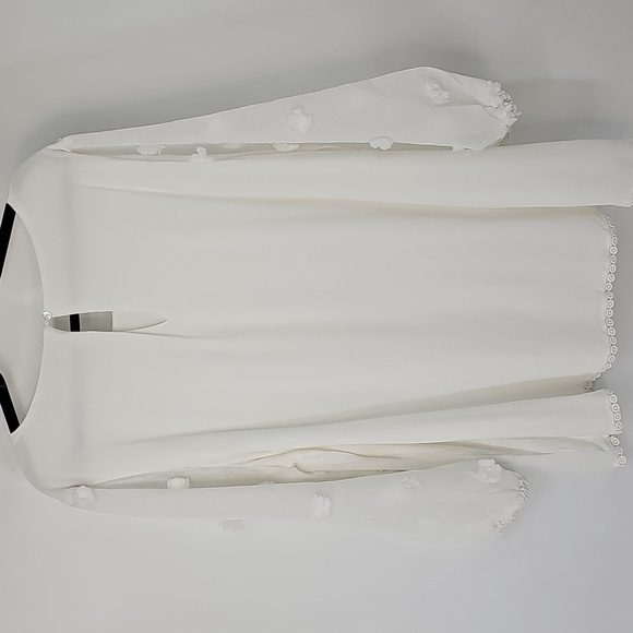 Elegant Milk White Textured Blouse w Sheer Embellished Sleeve & Teardrop Back - Picture 9 of 10